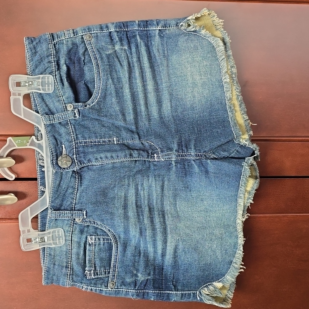 Vintage Jr. Girl's Vanilla Star Booty Jean Shorts. Size 9